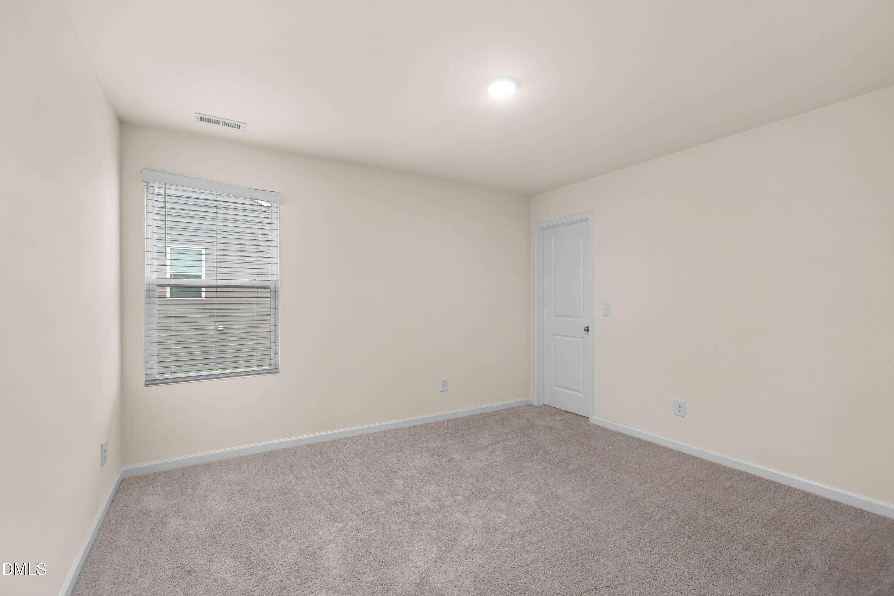 932 Berkeley Glen Road Zebulon, NC 27597 - Photo 38 of 51 37