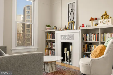 $385,000 | 1300 Massachusetts Avenue Northwest, Unit 303, Washington, DC 20005