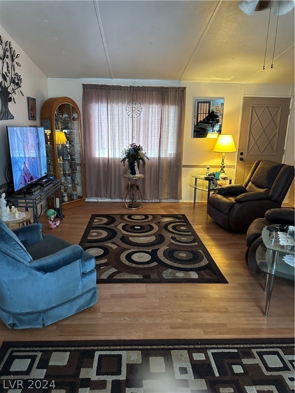 5474 Petaca Road Las Vegas, NV 89122 - Photo 5 of 17