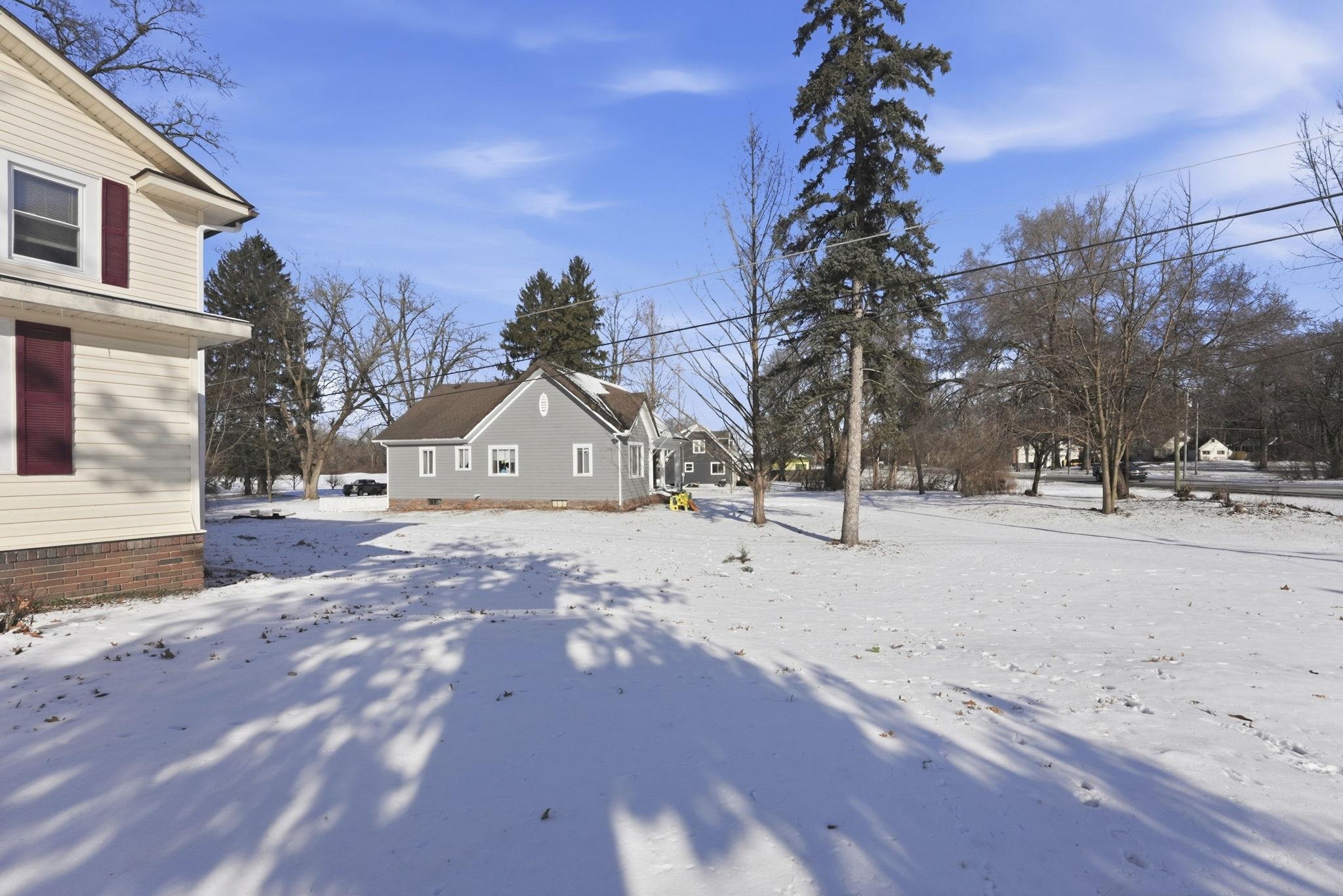 5330 Bluffton Road Fort Wayne, IN 46809 - Photo 33 of 36