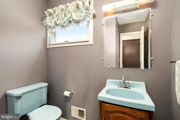 $499,000 | 2 Rockleigh Drive, Ewing, NJ 08628