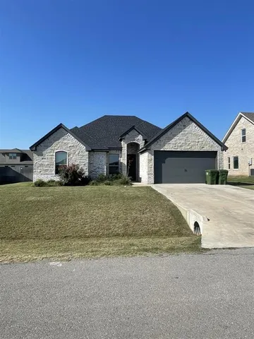 $2,295 | 3322 White Horse Drive, Granbury, TX 76049