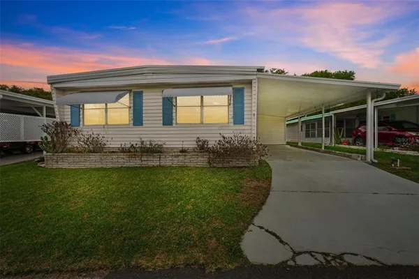 $149,900 | 7 Cocos Plumosa Drive, Unit A, Eustis, FL 32726