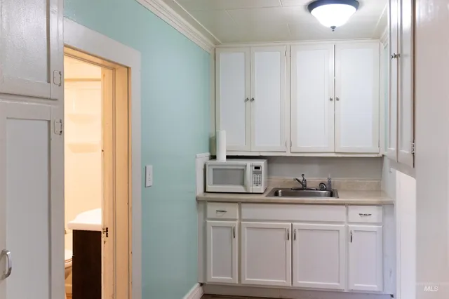 $760,000 | 405 North 2nd E Street, Mountain Home, ID 83647