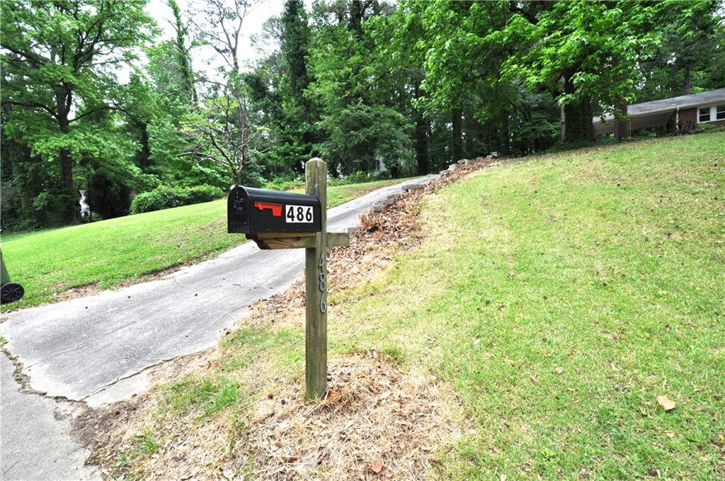 486 Pegg Road Southwest Atlanta, GA 30315 - Photo 2 of 25