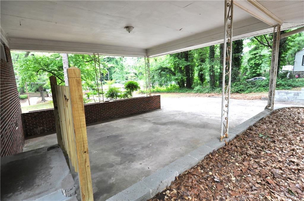 486 Pegg Road Southwest Atlanta, GA 30315 - Photo 22 of 25