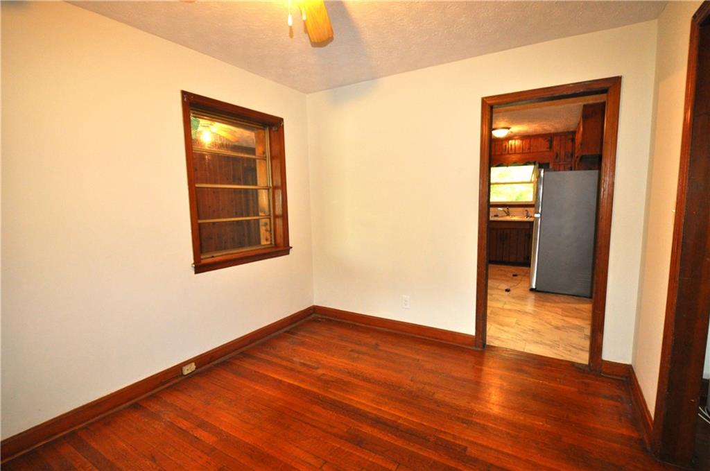 486 Pegg Road Southwest Atlanta, GA 30315 - Photo 7 of 25