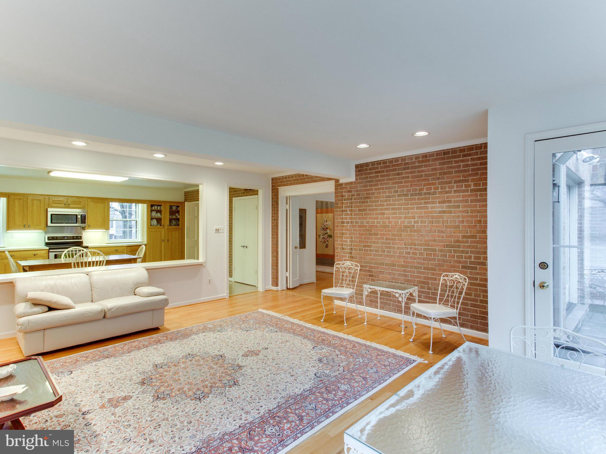 6013 Overlea Road Bethesda, MD 20816 - Photo 18 of 27 Family Room