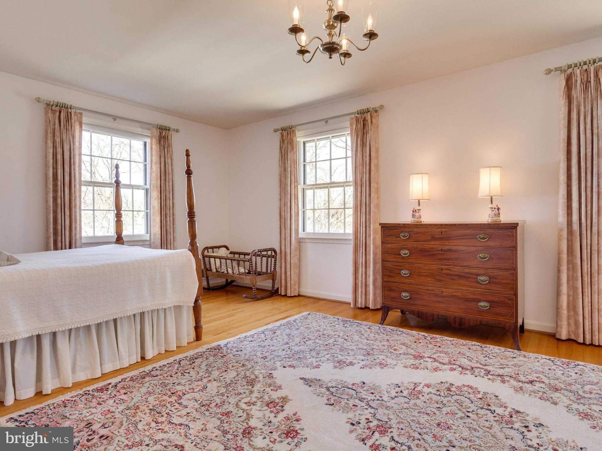 6013 Overlea Road Bethesda, MD 20816 - Photo 20 of 27 Bedroom (Master)