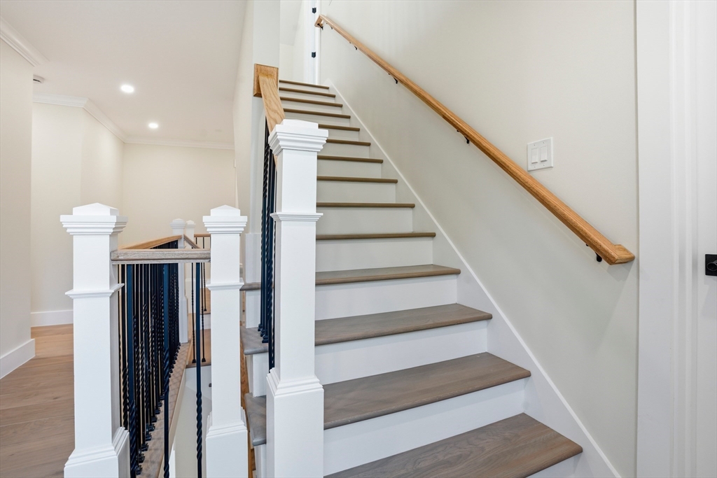 18 Magnolia Road Natick, MA 01760 - Photo 27 of 39