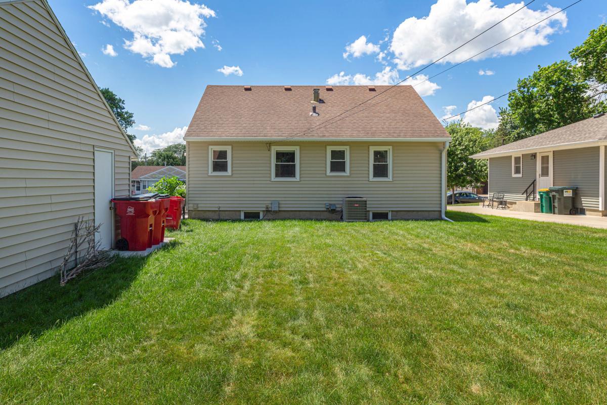 1512 10th Avenue Northeast Rochester, MN 55906 - Photo 26 of 31