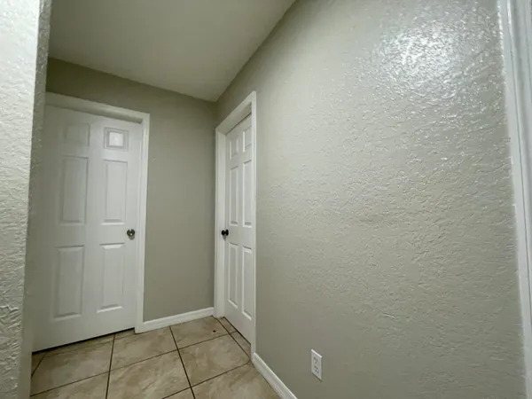 $1,800 | 2886 Harson Way, Fort Pierce, FL 34946