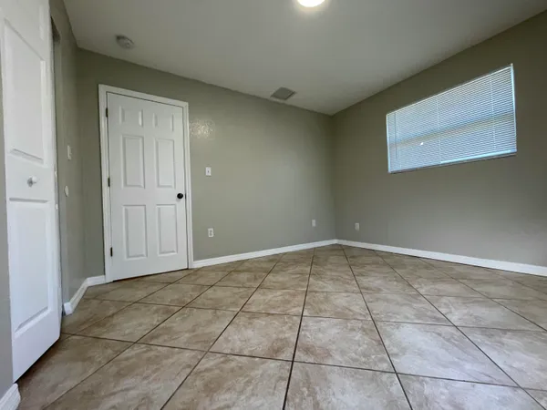 $1,800 | 2886 Harson Way, Fort Pierce, FL 34946