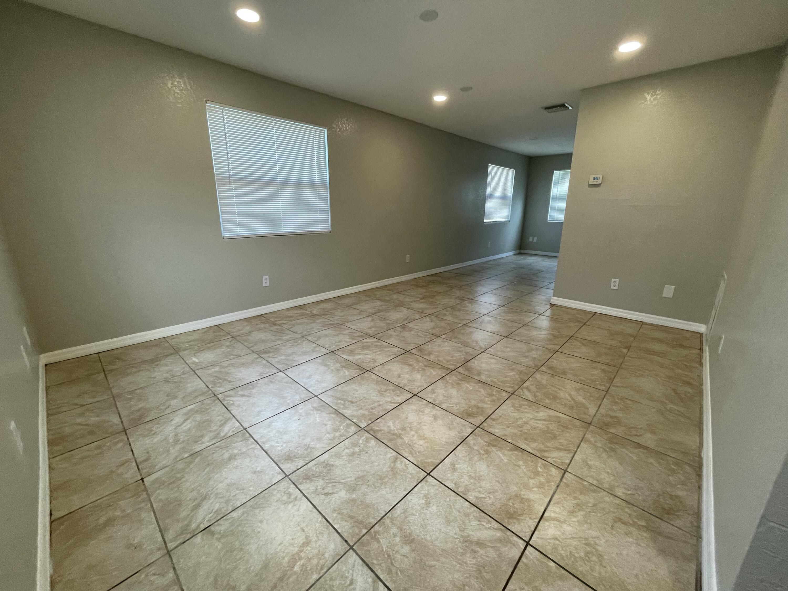 2886 Harson Way Fort Pierce, FL 34946 - Photo 2 of 28 IMG_5655