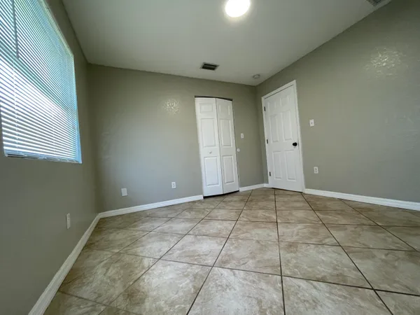 $1,800 | 2886 Harson Way, Fort Pierce, FL 34946