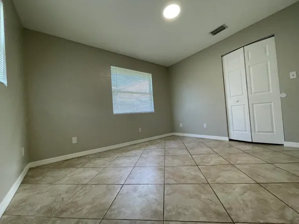 $1,800 | 2886 Harson Way, Fort Pierce, FL 34946