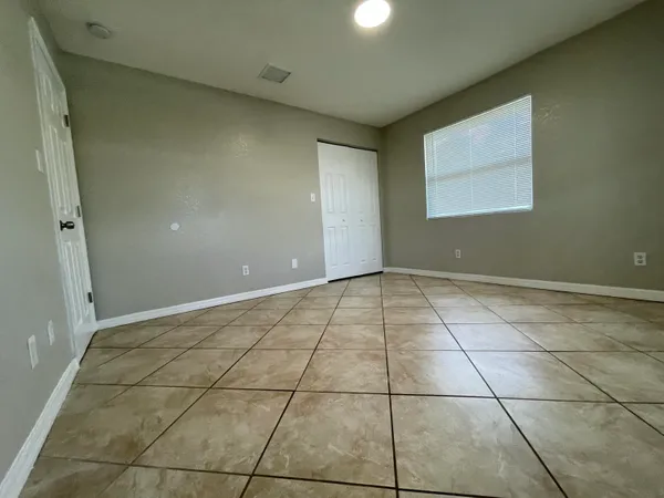 $1,800 | 2886 Harson Way, Fort Pierce, FL 34946