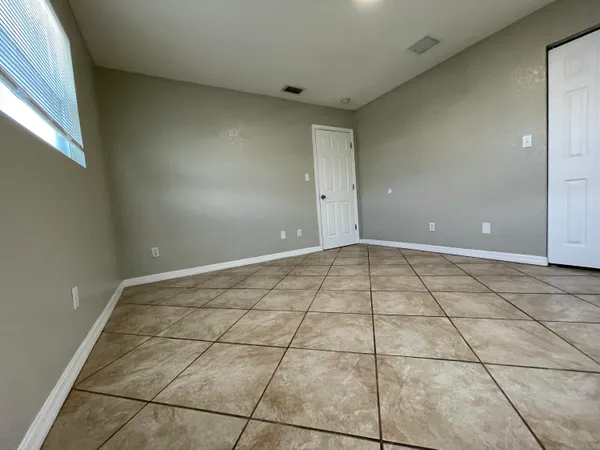 $1,800 | 2886 Harson Way, Fort Pierce, FL 34946