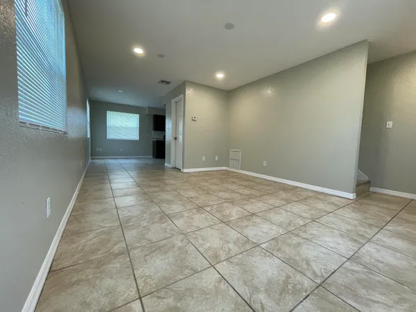 $1,800 | 2886 Harson Way, Fort Pierce, FL 34946