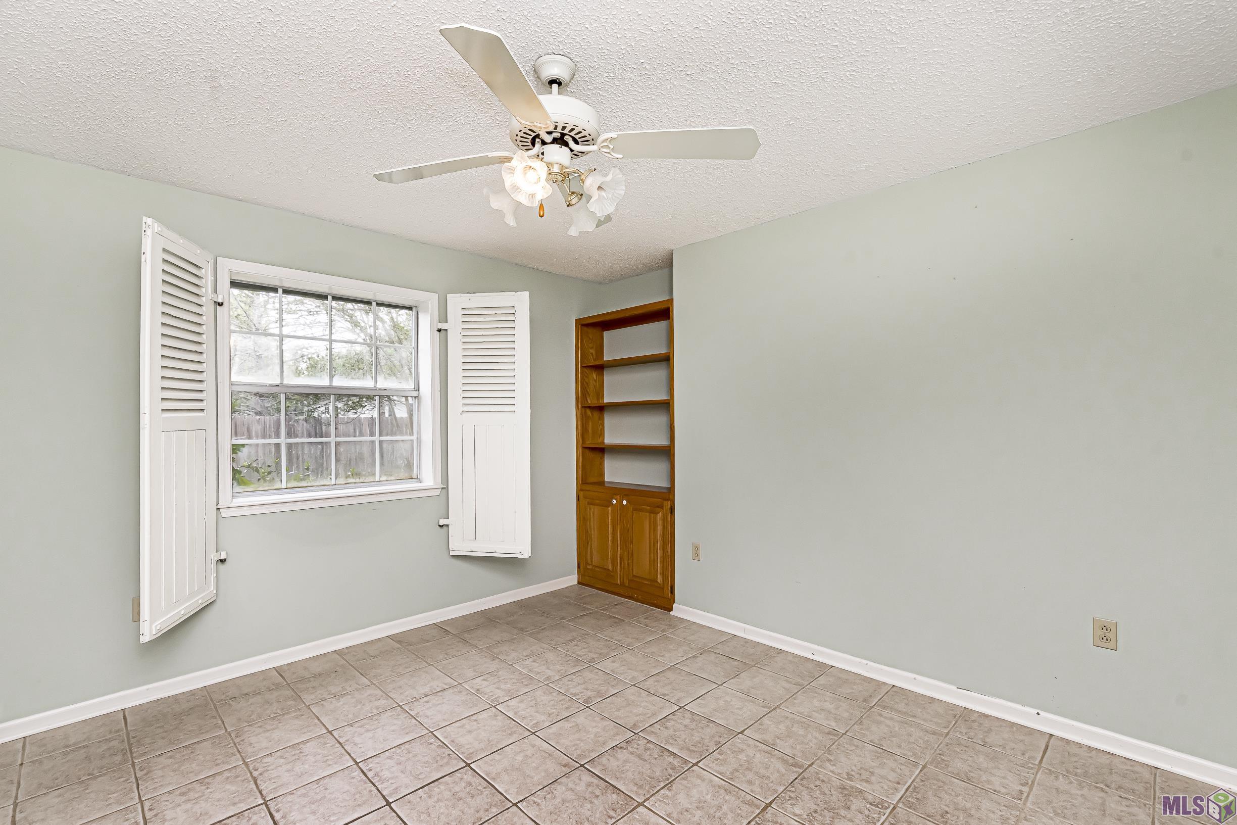 9081 Pettit Road Baker, LA 70714 - Photo 10 of 33 Gallery Image 10