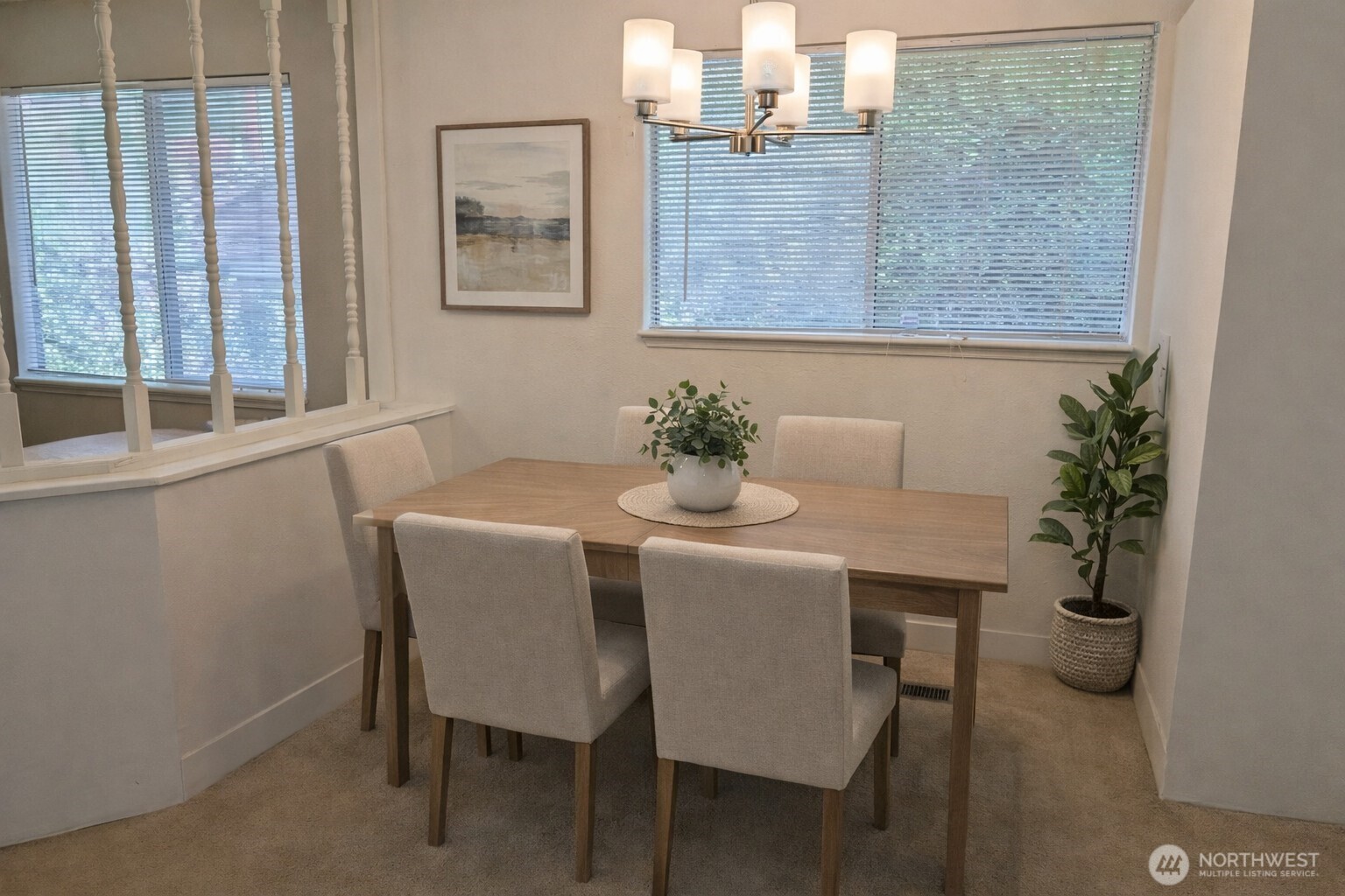 936 North 101st Street Seattle, WA 98133 - Photo 6 of 26