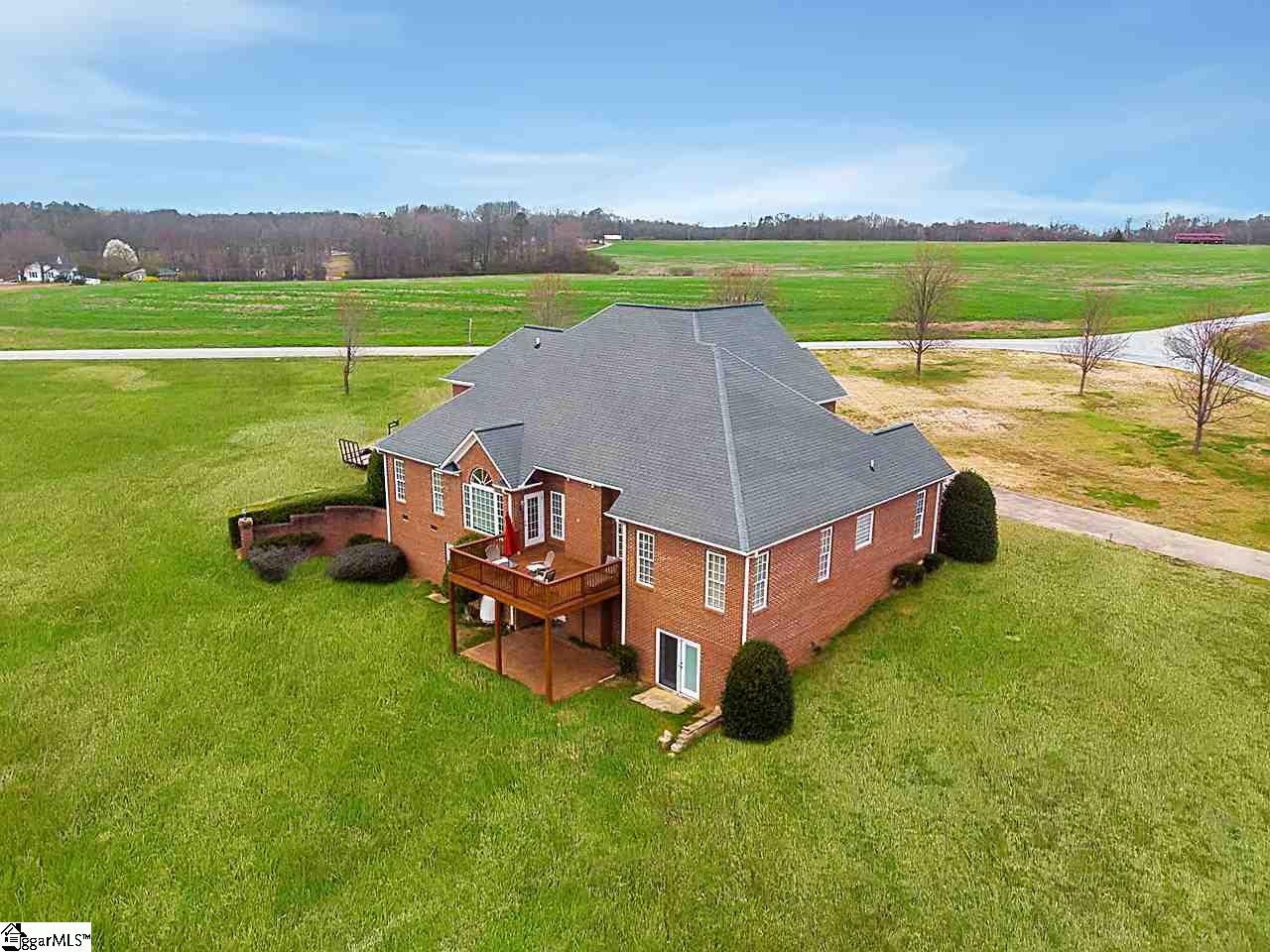 820 State Rd S-42-2215 Roebuck, SC 29376 - Photo 5 of 36