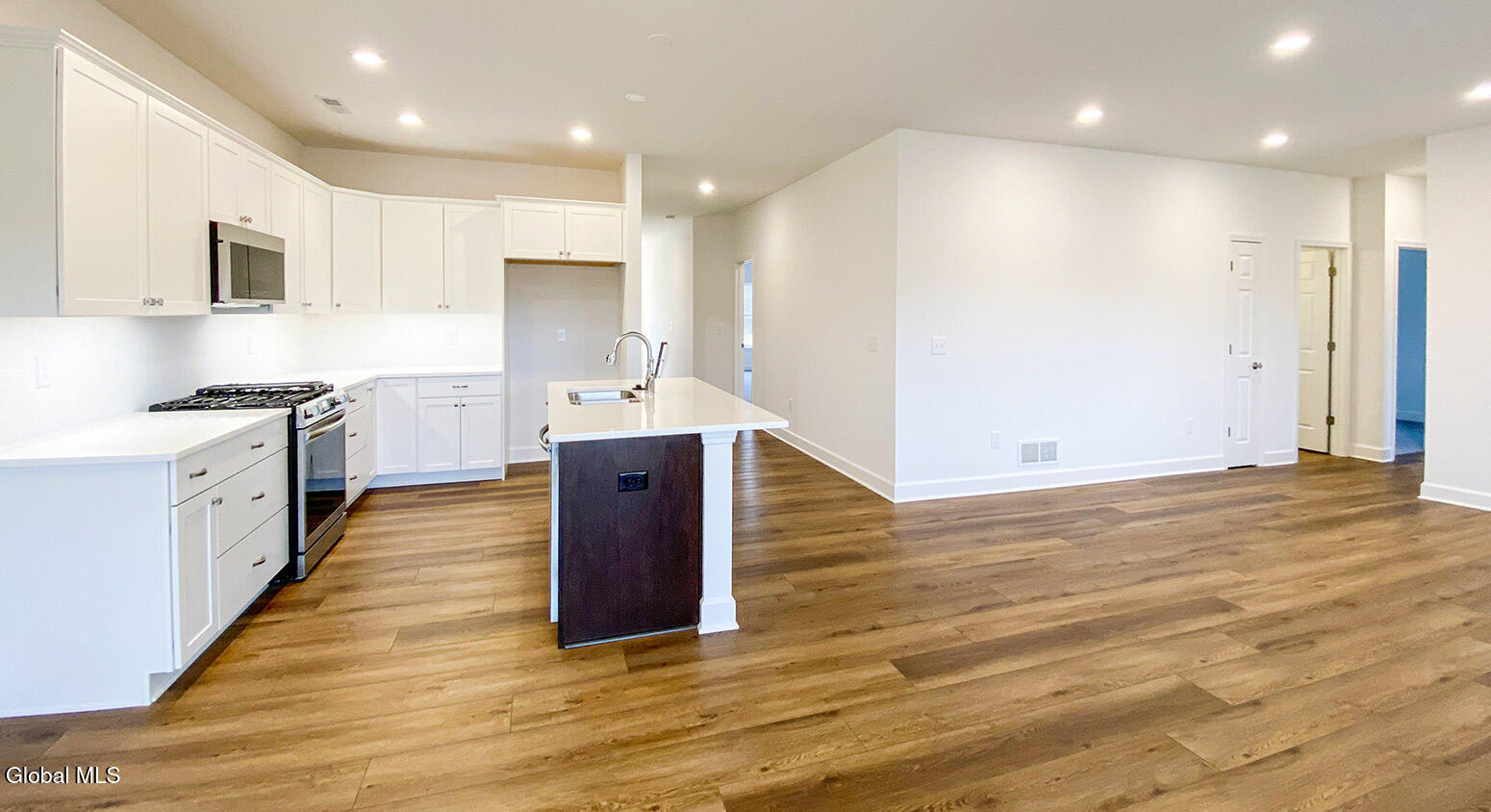 93 Reed's Hollow Saratoga Springs, NY 12866 - Photo 10 of 22 5-Kendra-Interiorr-2