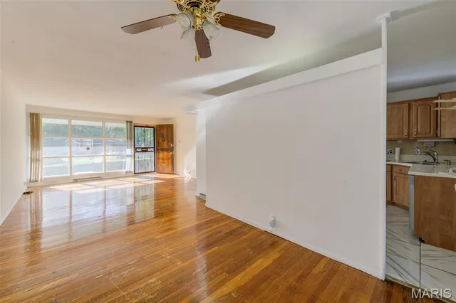 $162,500 | 2283 Hudson Road, St. Louis, MO 63136