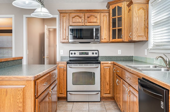 297 South Ray Road Portland, TN 37148 - Photo 11 of 34