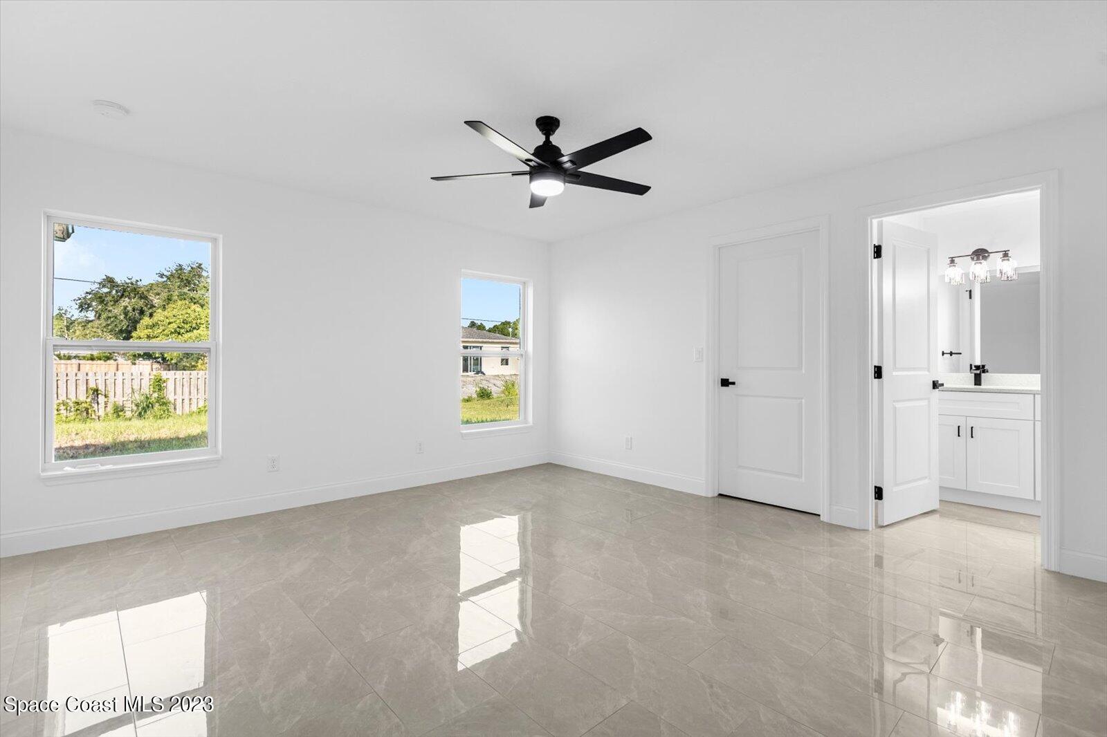 290 San Remo Road Southwest Palm Bay, FL 32908 - Photo 4 of 24 05-290 San Remo Rd SW (05)