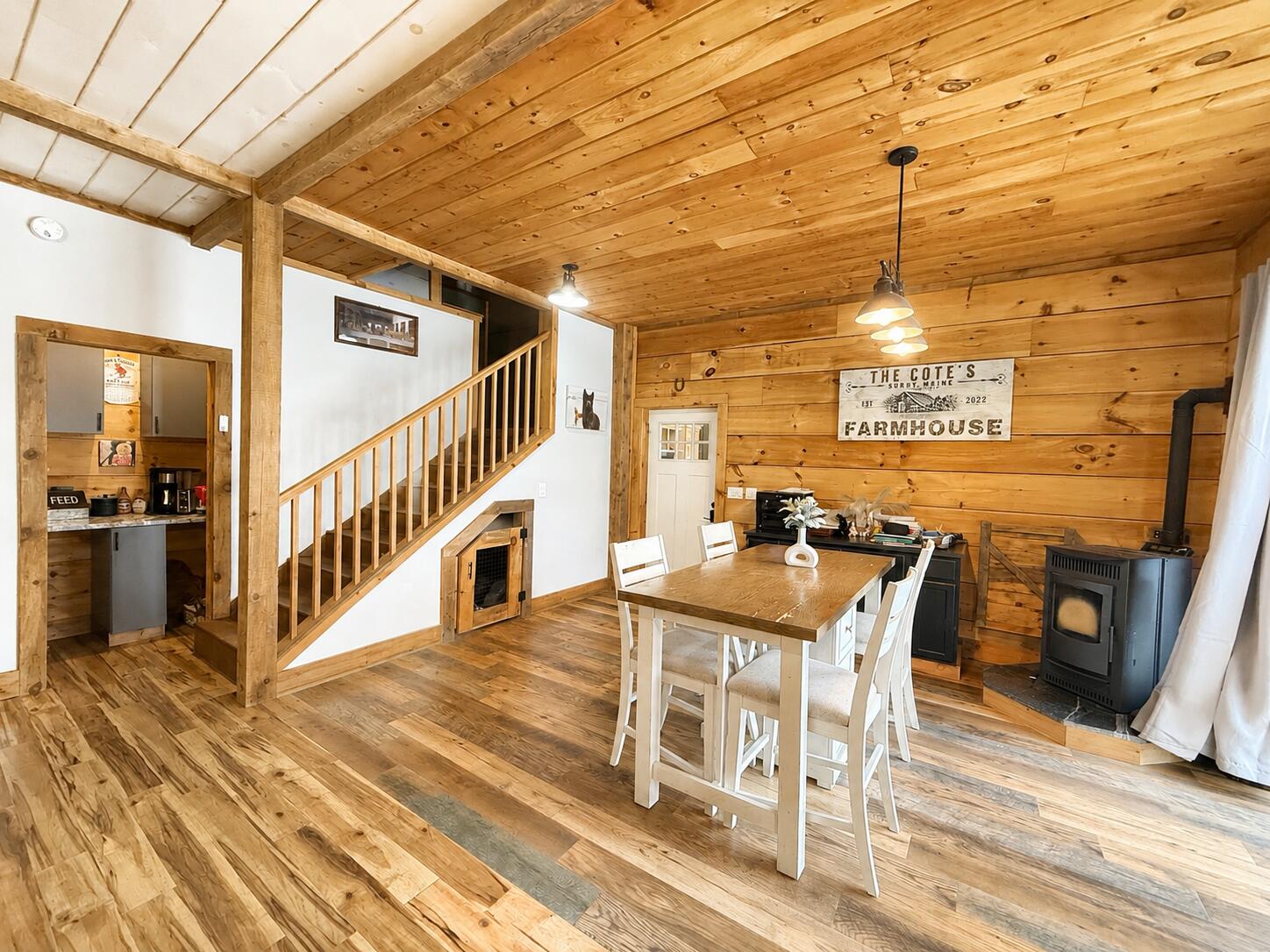 967 Newbury Neck Road Surry, ME 04684 - Photo 19 of 46 Coffee nook and dining room area