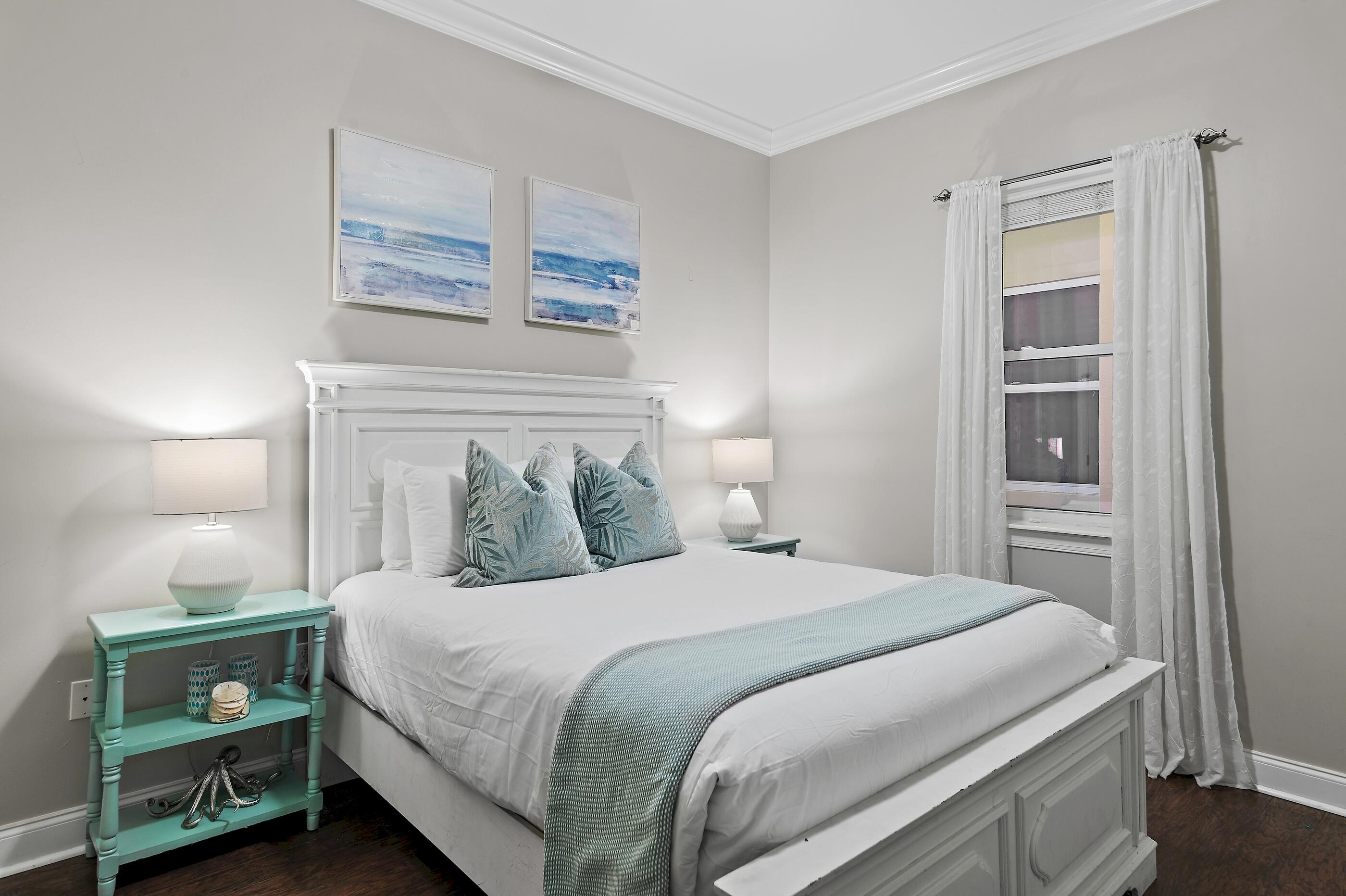 231 Somerset Bridge Road, Unit 2107 Santa Rosa Beach, FL 32459 - Photo 13 of 47 a bedroom with a bed and a window