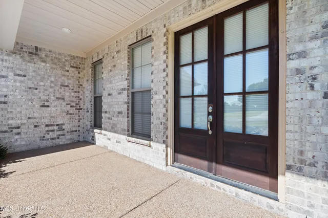 $359,500 | 309 Garrison Drive, Senatobia, MS 38668