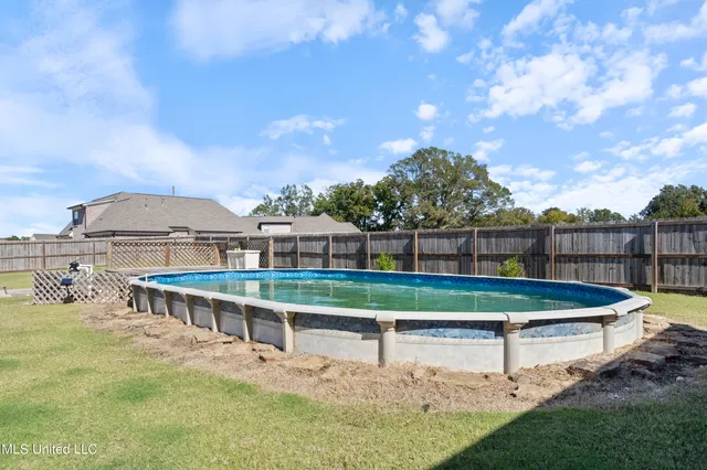 $359,500 | 309 Garrison Drive, Senatobia, MS 38668