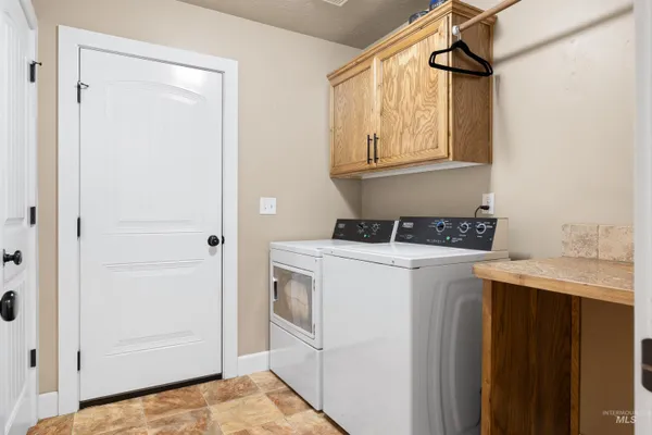 $569,000 | 3815 North 2456 East, Filer, ID 83328