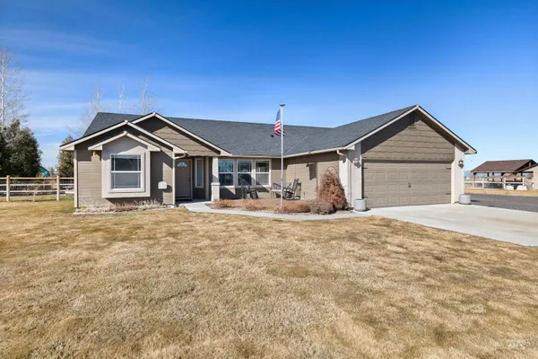 $569,000 | 3815 North 2456 East, Filer, ID 83328