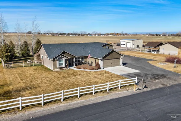 $569,000 | 3815 North 2456 East, Filer, ID 83328