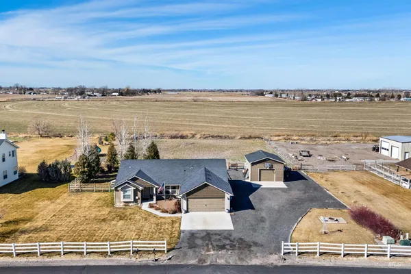$569,000 | 3815 North 2456 East, Filer, ID 83328