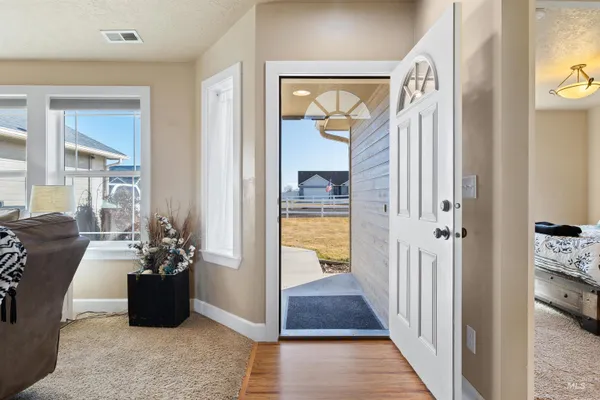 $569,000 | 3815 North 2456 East, Filer, ID 83328