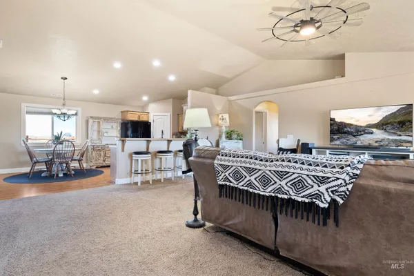 $569,000 | 3815 North 2456 East, Filer, ID 83328