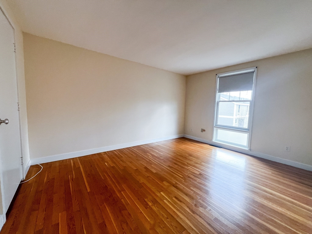 11 Oak Street, Unit 42 Wellesley, MA 02482 - Photo 8 of 15