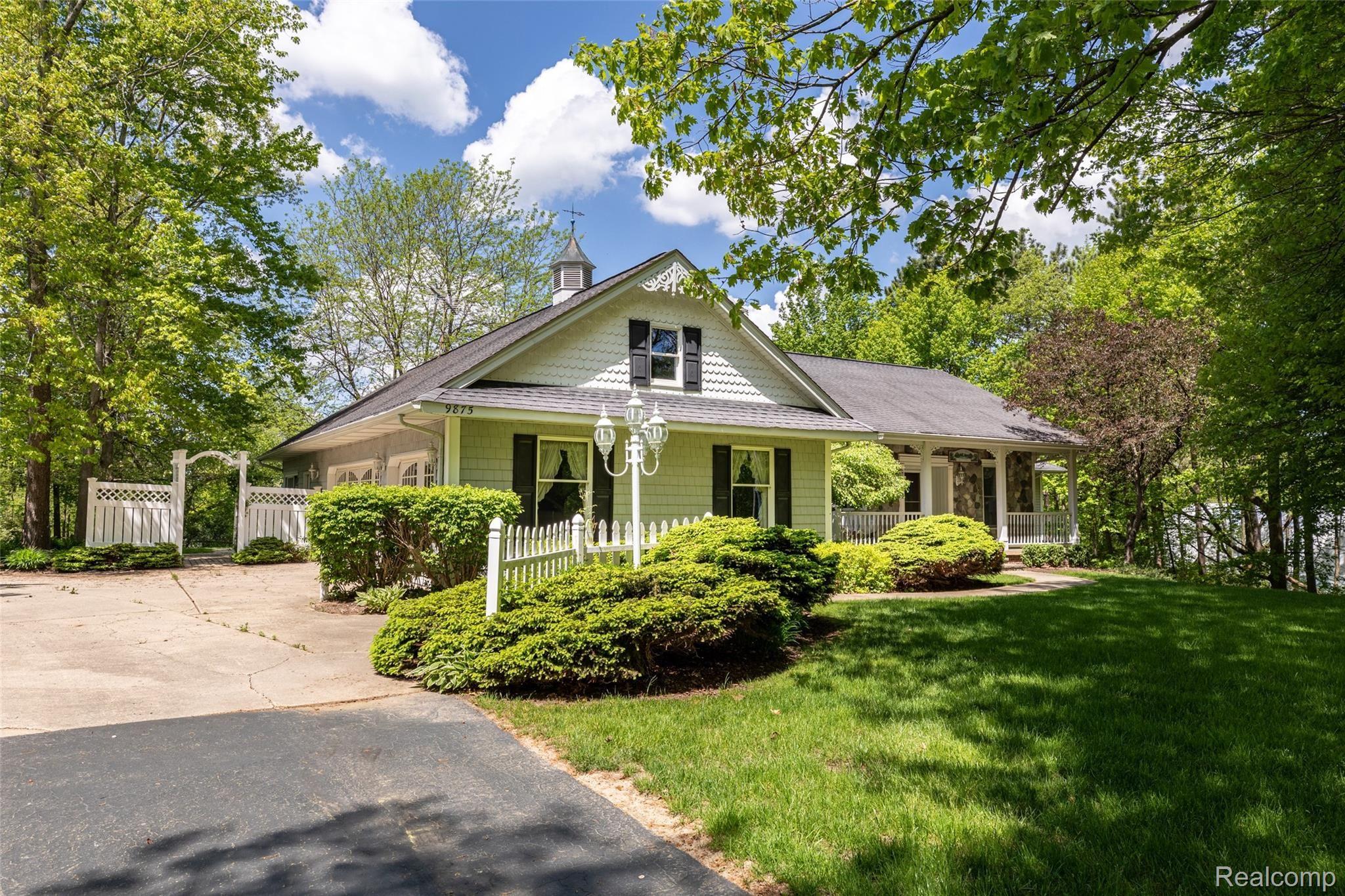 9875 Oakhurst Road Holly, MI 48442 - Photo 2 of 80 9875 Oakhurst