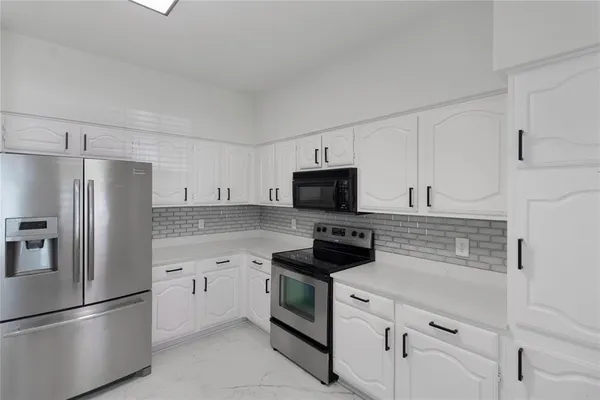 $229,000 | 2835 Keller Springs Road, Unit 903, Carrollton, TX 75006