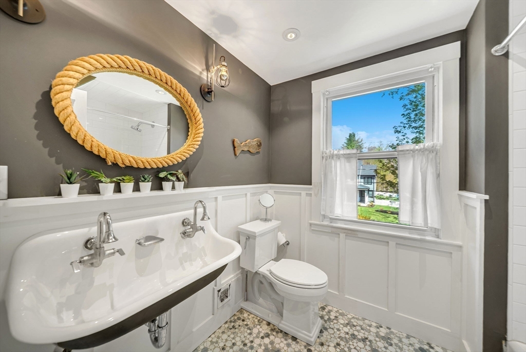 77 Brook Road Weston, MA 02493 - Photo 24 of 37 Gallery Image 24