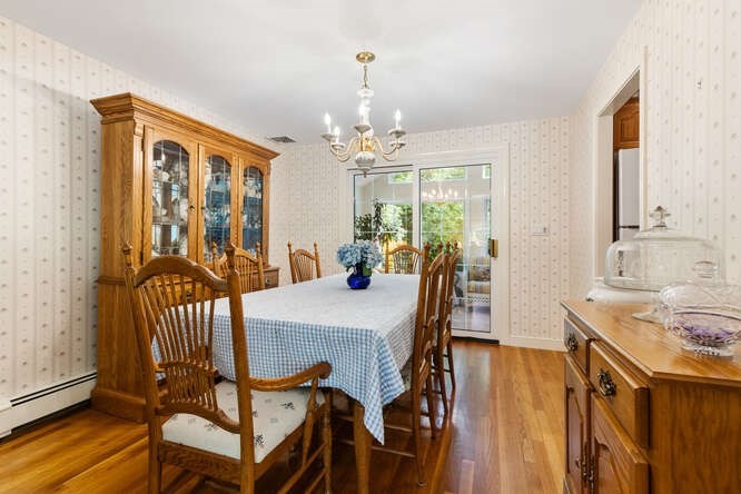 22 Marrett Road Burlington, MA 01803 - Photo 8 of 34