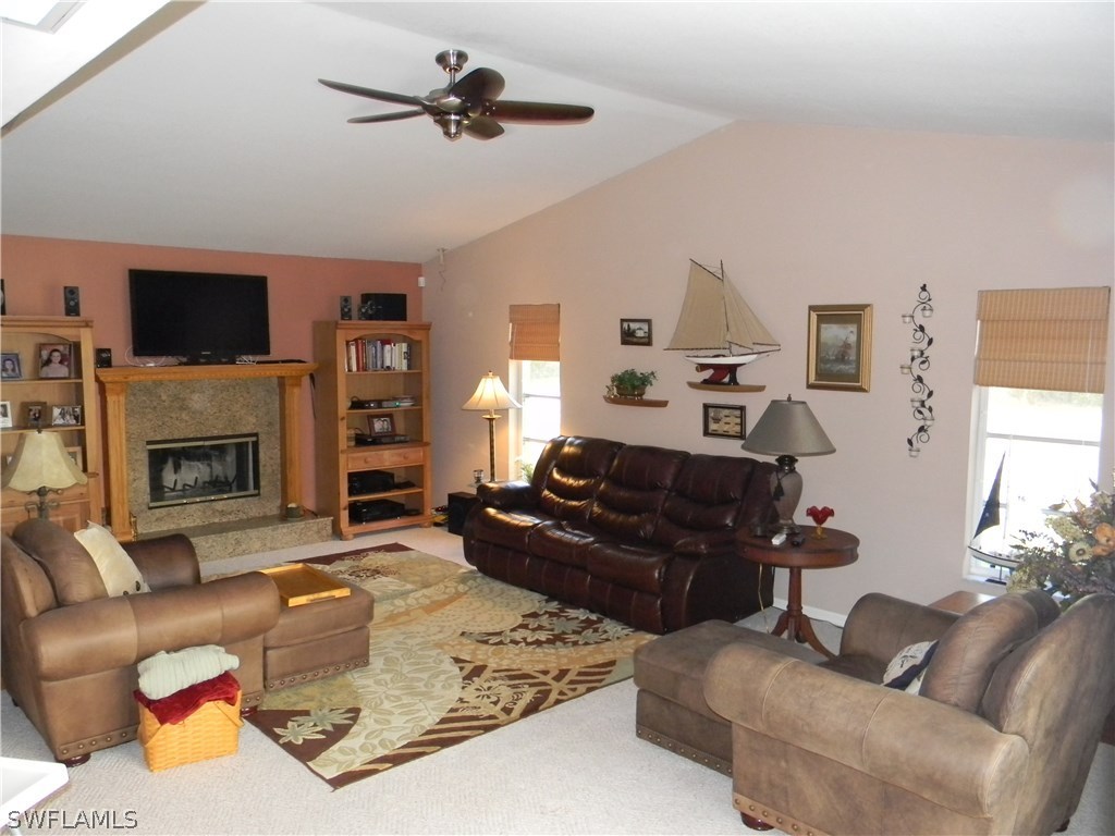 4520 Pine Road Fort Myers, FL 33908 - Photo 10 of 22 Gallery Image 10