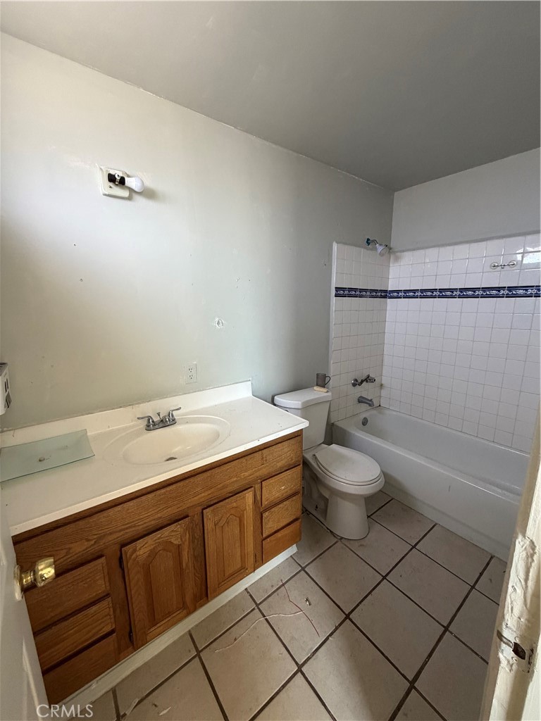 38400 Fisher Road Anza, CA 92539 - Photo 29 of 46 Bedroom 2 with Private Bathroom