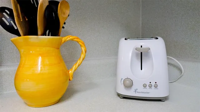 $750,000 | 100 73rd Street, Unit 101C, Holmes Beach, FL 34217