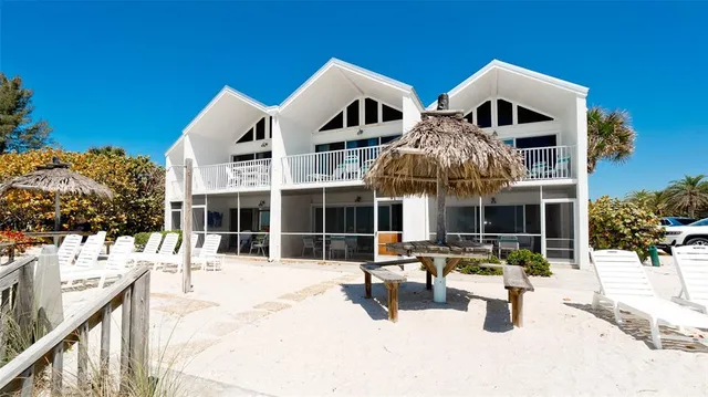 $750,000 | 100 73rd Street, Unit 101C, Holmes Beach, FL 34217