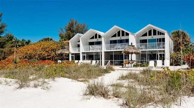 $750,000 | 100 73rd Street, Unit 101C, Holmes Beach, FL 34217